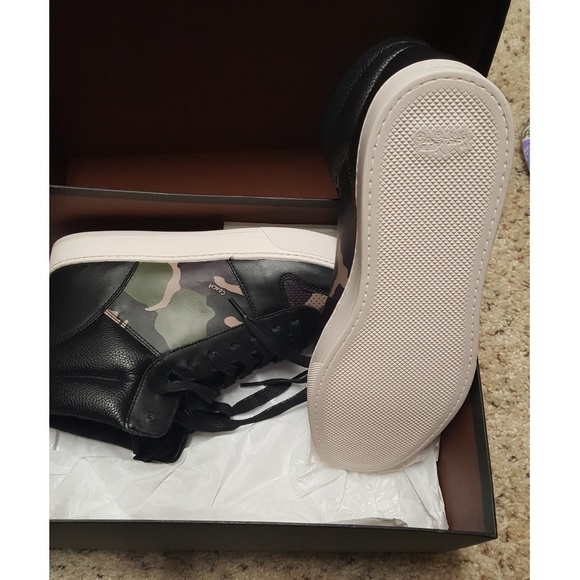 Coach Men shoes size 12 - Picture 4 of 6